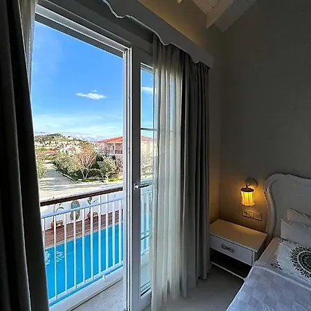 Alalucca Otel *