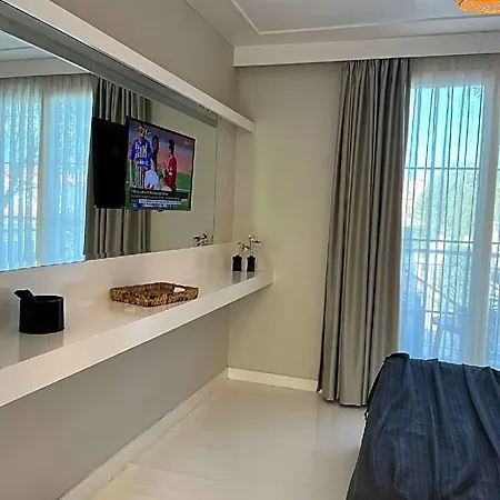 Alalucca Otel *
