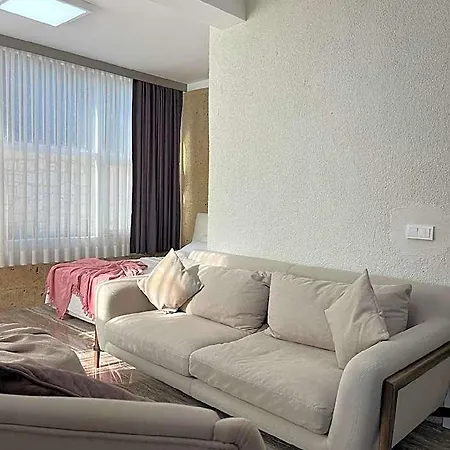 Alalucca Otel *